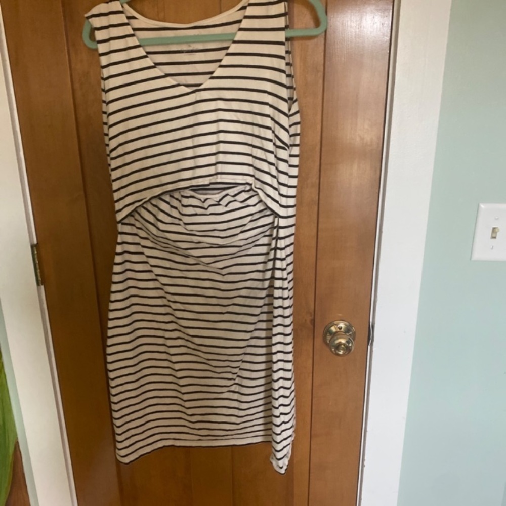 Boob design Simone sleeveless nursing dress
